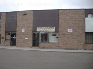 Madissone massage parlor in Elk City
